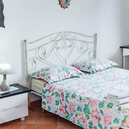 بيت للعطل Maria Sanarica